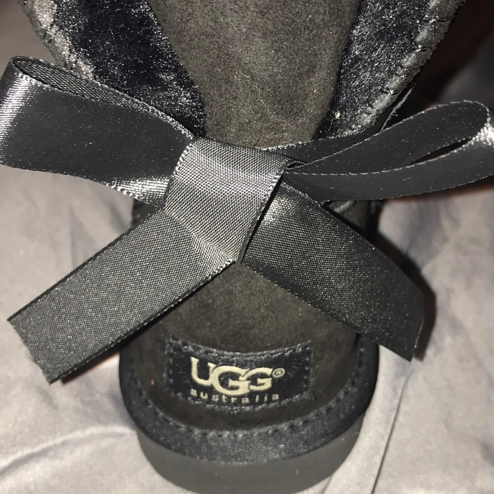 Ugg boot - Picture 4 of 4